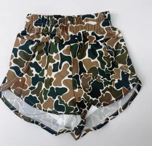 Women’s Duck Camo shorts