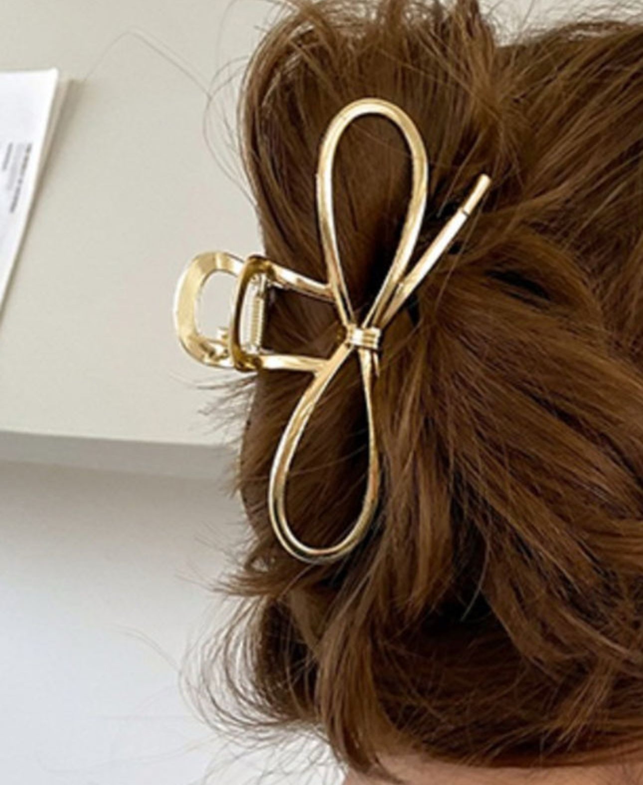 Gold Bowknot Claw Clip